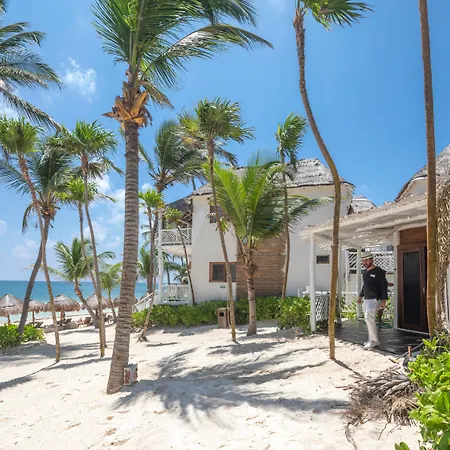 Los Amigos Beach Hotel Boutique-2